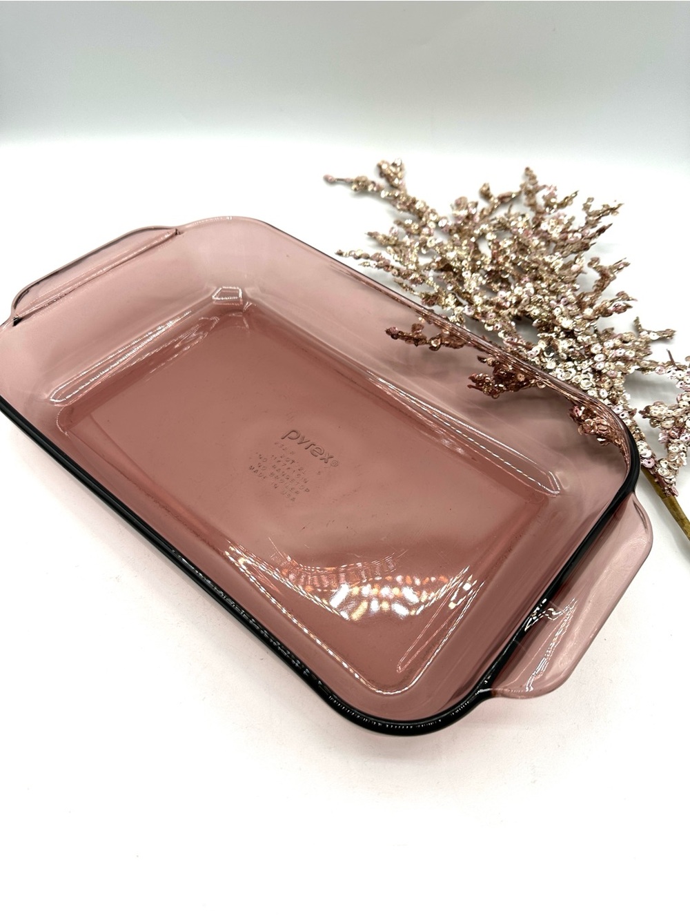 Pyrex Cranberry 232-R 11 x 7” Baking Dish